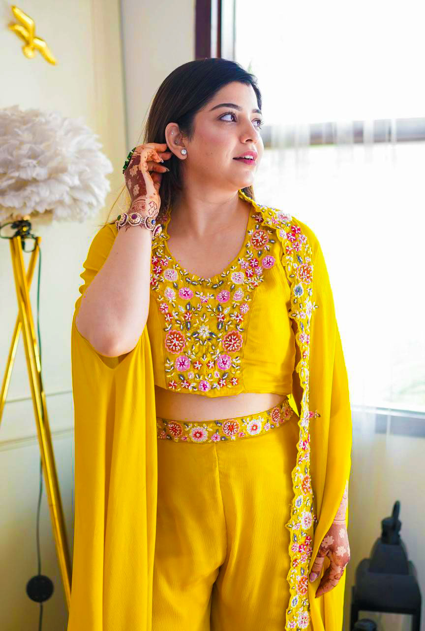 Fashion4u Is Presenting Party Wear Style For the Upcoming Season