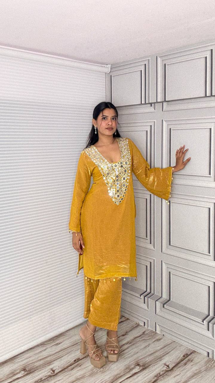 Don't wear what fashion designers tell you to wear. Wear what they wear