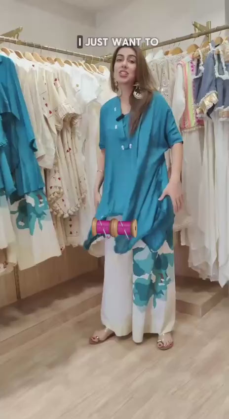 This Summer , Lets Wear Some Funky Baggy Style